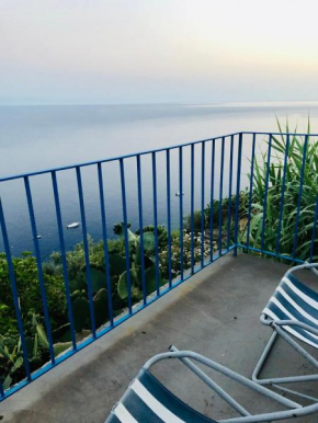 Гостиница Villa Vista Mare a Filicudi  Филикуди Порто